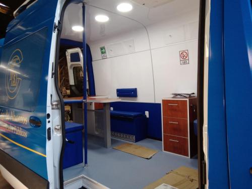 1escritorio-aire-acondicionado-corriente-220-volt-Pantalla-TV-Toldo-exterior